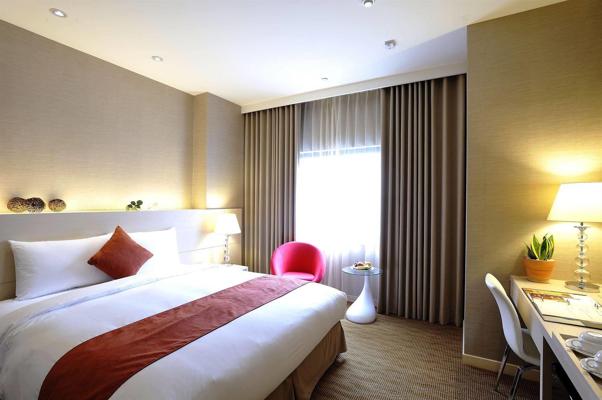 Hotel Riverview Тайбей Екстер'єр фото